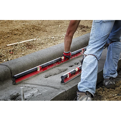 Milwaukee Accessoires Niveau à Bulle Niveau Béton REDSTICK™ 180 Cm 4 Milwaukee Accessoires Niveau à Bulle Niveau Béton REDSTICK™ 180 Cm – Image 2